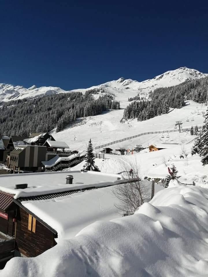 Superbe Studio Aux 7 Laux La Ferrière Exteriör bild